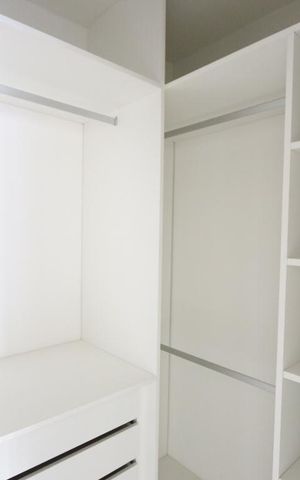 Apartamento à venda com 244m², 3 quartos e 3 vagascloset 2