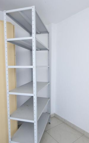 Apartamento à venda com 244m², 3 quartos e 3 vagasquarto de serviço 1