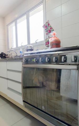 Apartamento à venda com 154m², 3 quartos e 3 vagas Apartamento à venda com 154m², 3 quartos e 3 vagasCozinha