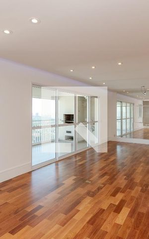 Apartamento para alugar com 124m², 3 quartos e 2 vagas Apartamento para alugar com 124m², 3 quartos e 2 vagasSala