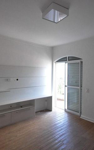 Apartamento à venda com 211m², 3 quartos e 4 vagassuíte 1