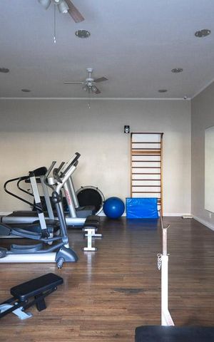 Apartamento à venda com 211m², 3 quartos e 4 vagasacademia