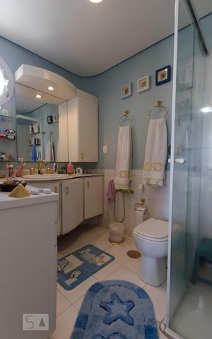Apartamento à venda com 115m², 3 quartos e 1 vagaBanheiro da suíte