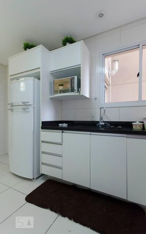 Apartamento à venda com 130m², 3 quartos e 2 vagasCozinha
