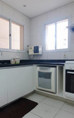 Apartamento à venda com 130m², 3 quartos e 2 vagasCozinha