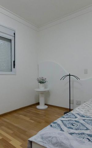 Apartamento à venda com 130m², 3 quartos e 2 vagasSuíte 2