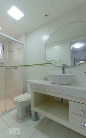 Apartamento à venda com 130m², 3 quartos e 2 vagasBanheiro Suíte 1