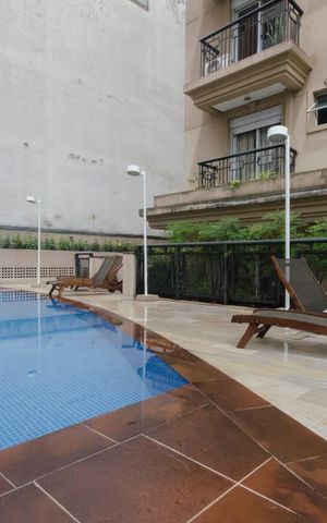 Apartamento à venda com 130m², 3 quartos e 2 vagasPiscina