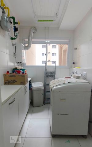 Apartamento à venda com 130m², 3 quartos e 2 vagasLavanderia