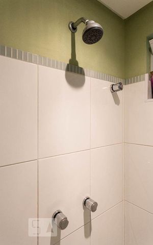 Apartamento para alugar com 97m², 2 quartos e 1 vaga Apartamento para alugar com 97m², 2 quartos e 1 vagaBanheiro