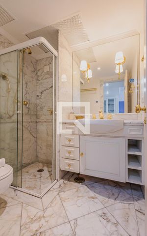 Apartamento à venda com 115m², 2 quartos e 2 vagasBanheiro