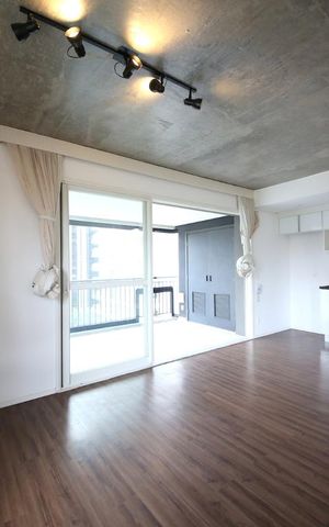Studio à venda com 62m², 1 quarto e 1 vagaSala 