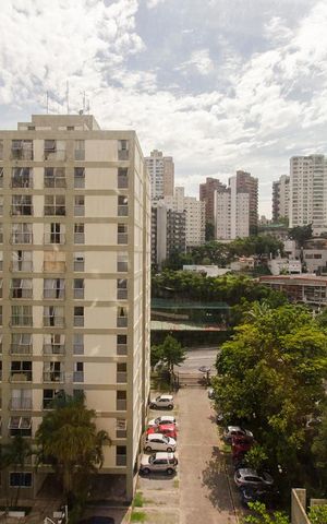 Apartamento à venda com 80m², 2 quartos e 1 vaga Apartamento à venda com 80m², 2 quartos e 1 vagaVista do quarto 2