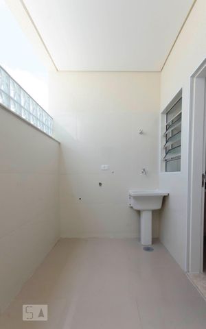 Apartamento para alugar com 60m², 2 quartos e sem vagaLavanderia