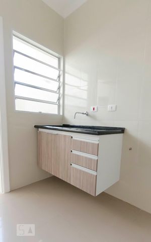 Apartamento para alugar com 60m², 2 quartos e sem vagaCozinha