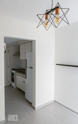 Apartamento à venda com 28m², 1 quarto e 1 vaga Apartamento à venda com 28m², 1 quarto e 1 vagaSala