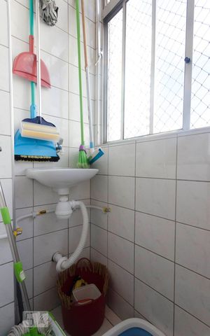 Apartamento à venda com 72m², 2 quartos e 1 vagaLavanderia