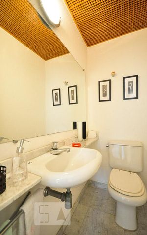 Apartamento à venda com 110m², 2 quartos e 2 vagaslavabo