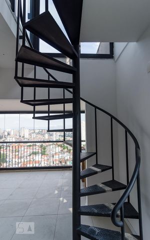 Apartamento à venda com 81m², 1 quarto e 1 vaga Apartamento à venda com 81m², 1 quarto e 1 vagaSala