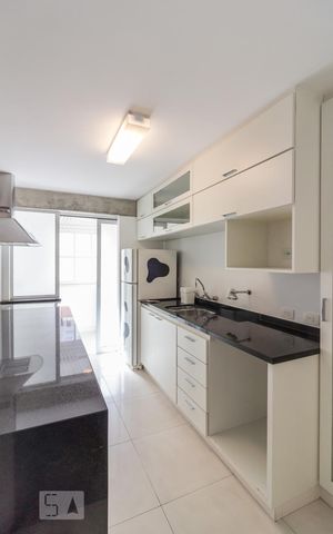 Apartamento à venda com 95m², 2 quartos e sem vagaCozinha