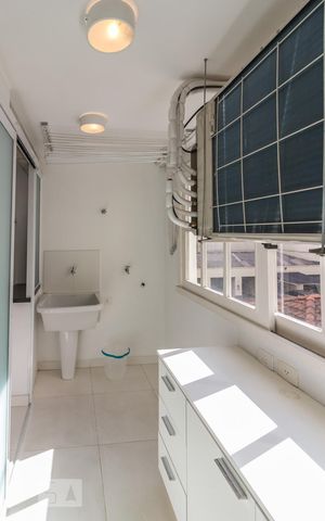 Apartamento à venda com 95m², 2 quartos e sem vagaÁrea de serviço