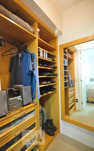 Apartamento à venda com 96m², 2 quartos e 2 vagascloset da suíte 2