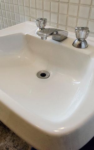 Apartamento à venda com 369m², 4 quartos e 4 vagas Apartamento à venda com 369m², 4 quartos e 4 vagasDetalhe do banheiro