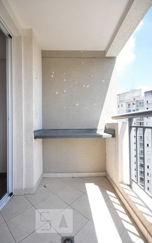 Apartamento para alugar com 51m², 2 quartos e 1 vagavaranda