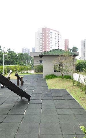 Apartamento para alugar com 51m², 2 quartos e 1 vagaplayground