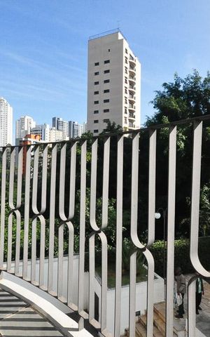 Apartamento para alugar com 120m², 3 quartos e 2 vagasvaranda
