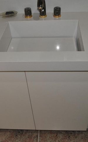 Apartamento para alugar com 75m², 3 quartos e 1 vagaBanheiro - Torneira