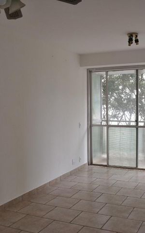 Apartamento para alugar com 75m², 3 quartos e 1 vagaSala
