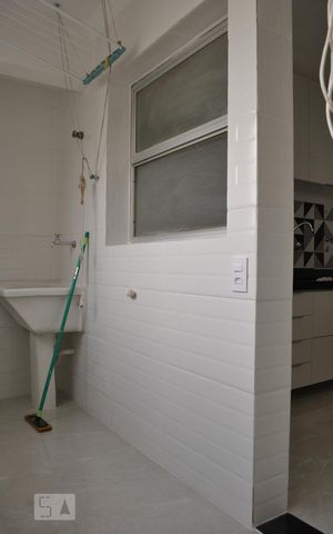 Apartamento para alugar com 75m², 3 quartos e 1 vagaÁrea de serviço