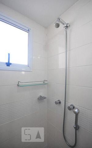 Apartamento para alugar com 48m², 2 quartos e 1 vagadetalhe do banheiro