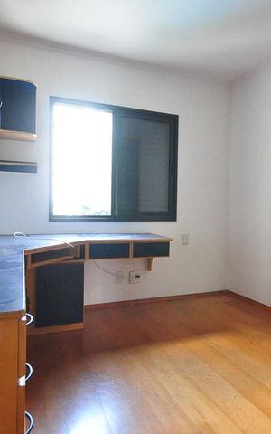 Apartamento para alugar com 135m², 4 quartos e 4 vagasquarto 2