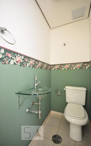 Apartamento para alugar com 135m², 4 quartos e 4 vagaslavabo
