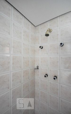 Apartamento para alugar com 135m², 4 quartos e 4 vagasdetalhe do banheiro suíte 2