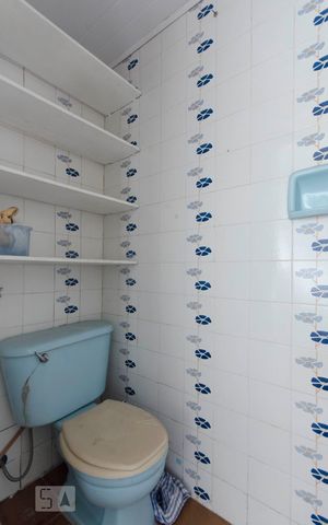 Apartamento à venda com 72m², 2 quartos e sem vagaBanheiro de serviço