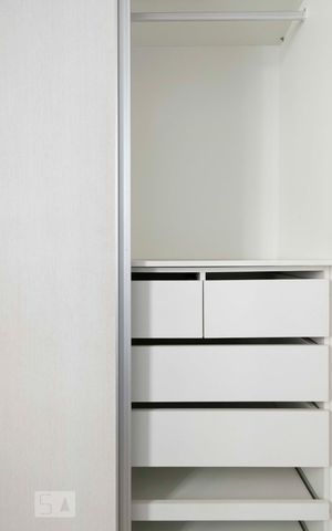 Apartamento à venda com 63m², 3 quartos e 1 vagaQuarto 2 (Armários)
