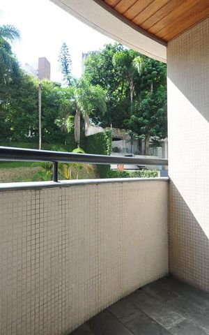 Apartamento à venda com 37m², 1 quarto e 1 vagavaranda