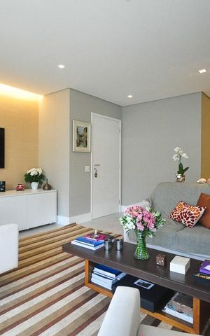 Apartamento para alugar com 135m², 3 quartos e 2 vagassala