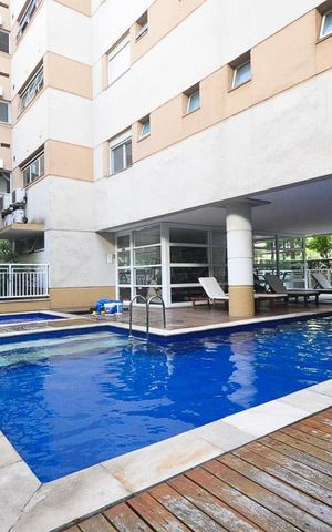 Apartamento para alugar com 135m², 3 quartos e 2 vagaspiscina