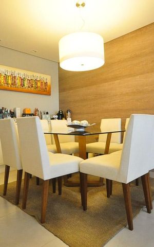 Apartamento para alugar com 135m², 3 quartos e 2 vagasmesa de jantar