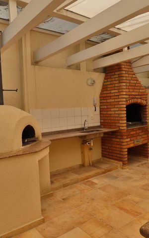 Apartamento à venda com 75m², 2 quartos e 2 vagasÁrea comum - Churrasqueira