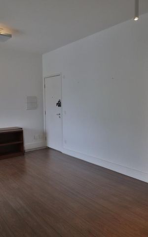 Apartamento à venda com 75m², 2 quartos e 2 vagasSala