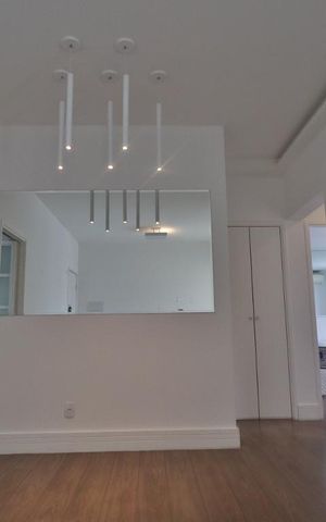 Apartamento à venda com 75m², 2 quartos e 2 vagasSala
