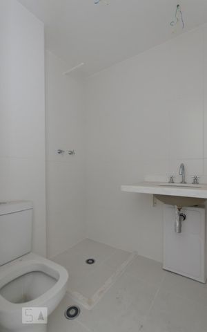 Apartamento à venda com 80m², 2 quartos e 1 vagaBanheiro