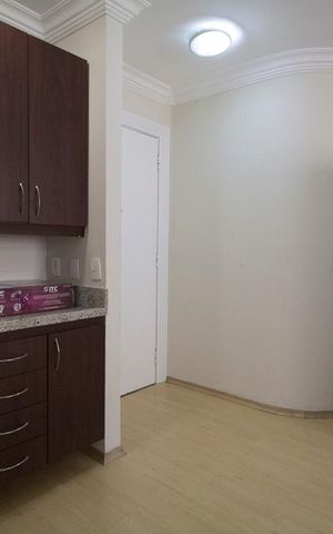 Apartamento à venda com 60m², 1 quarto e 2 vagas Apartamento à venda com 60m², 1 quarto e 2 vagasCozinha