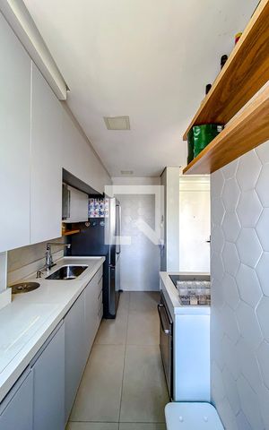 Apartamento para alugar com 45m², 2 quartos e 1 vagaÁrea de Serviço