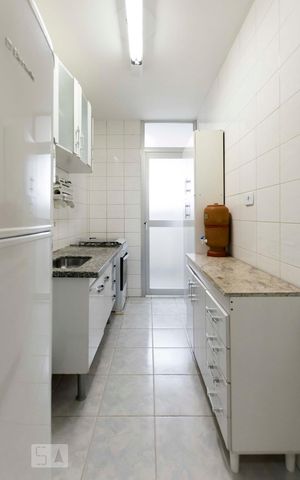 Apartamento à venda com 74m², 3 quartos e 2 vagasCozinha